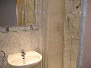 Kemper Gästehaus Oberammergau Dusche Kemper Gästehaus Oberammergau Dusche